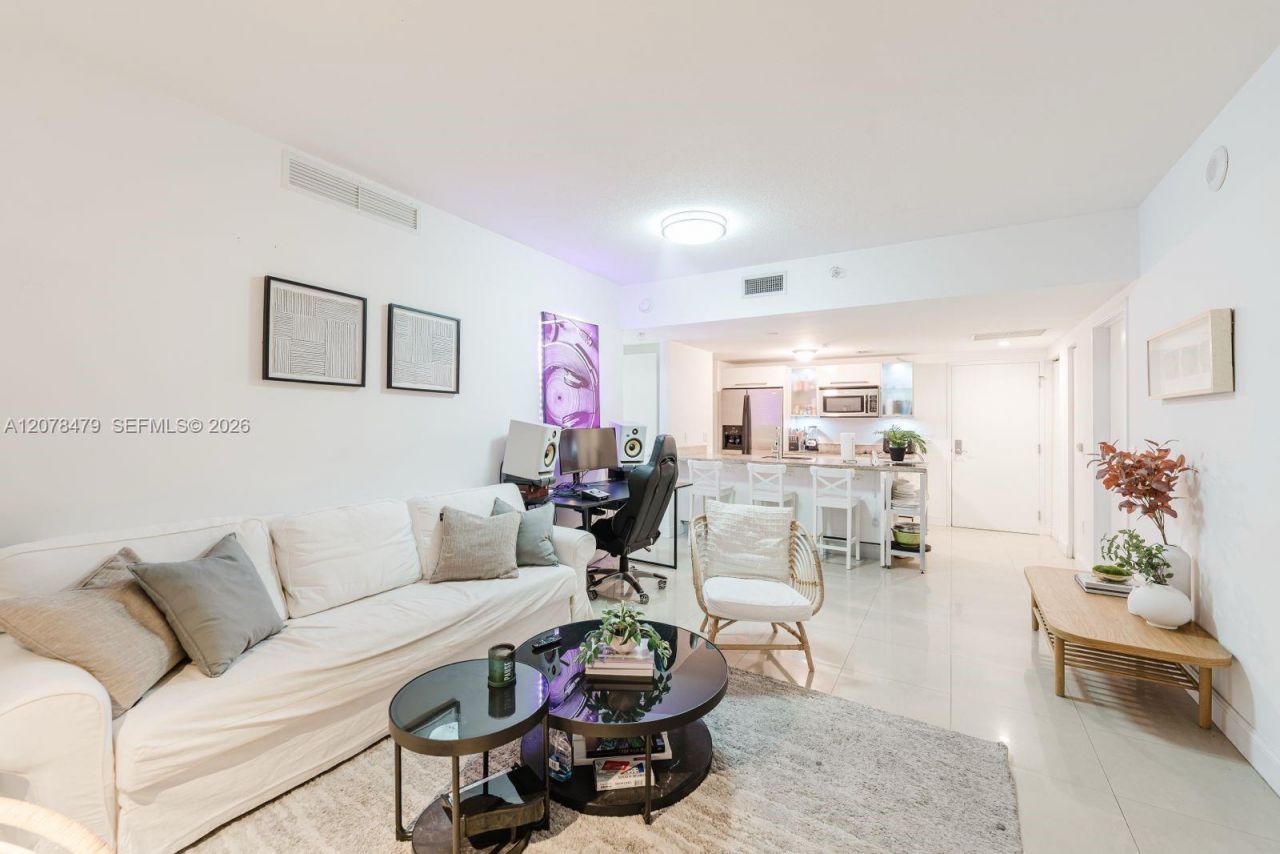 185 SW 7th St, Unit 3609, Miami, FL 33130 Photo