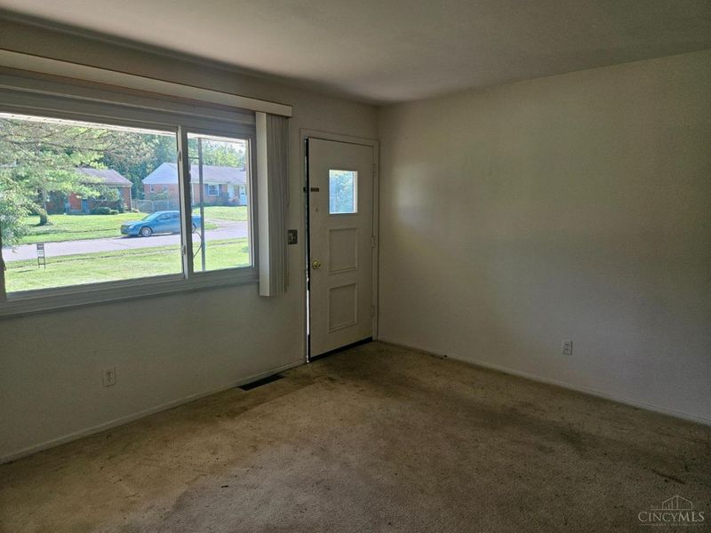 768 Crowden Drive, Springfield Township, OH 45224 Photo 5