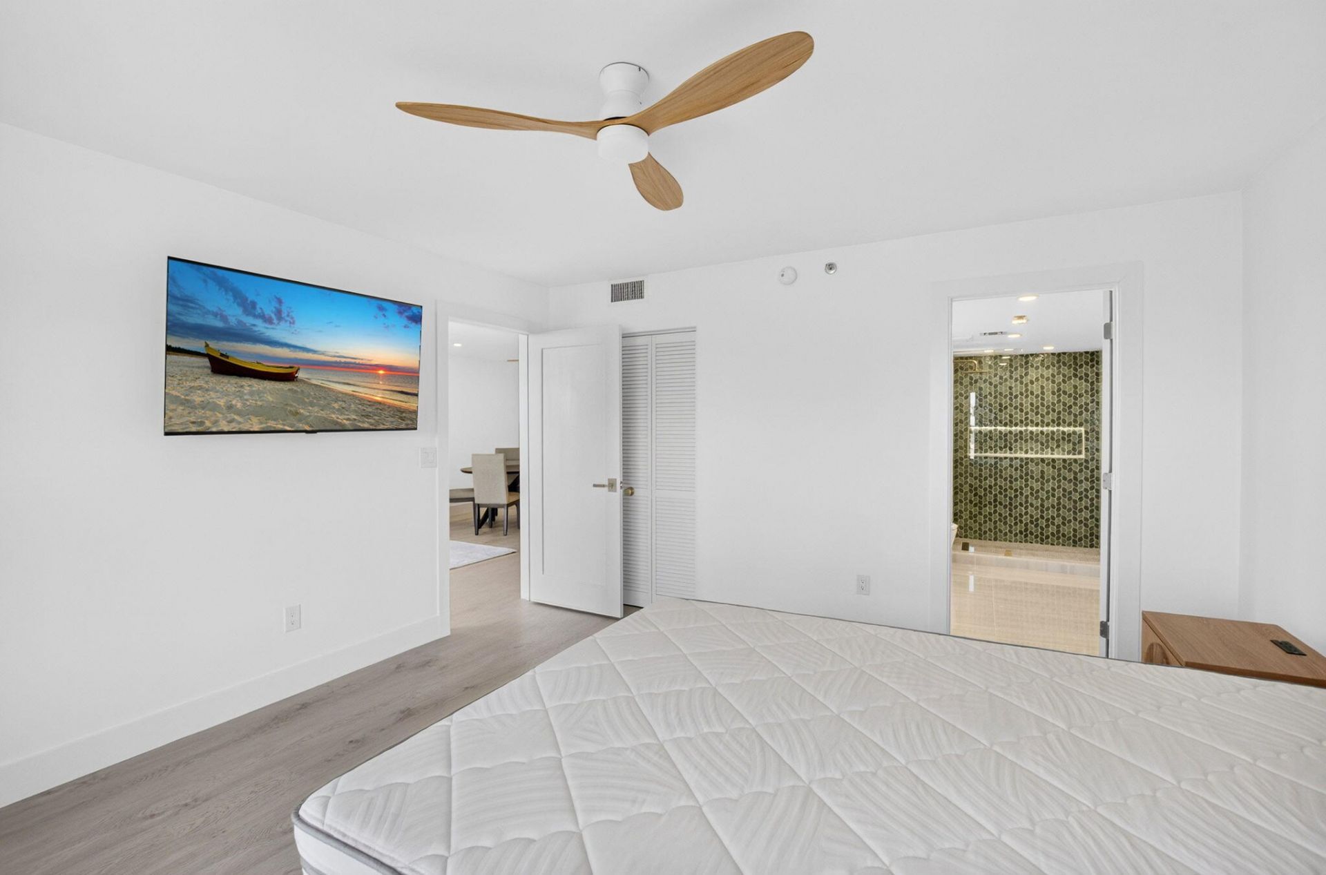 896 N Federal Highway, Unit 421, Lantana, FL 33462 Photo