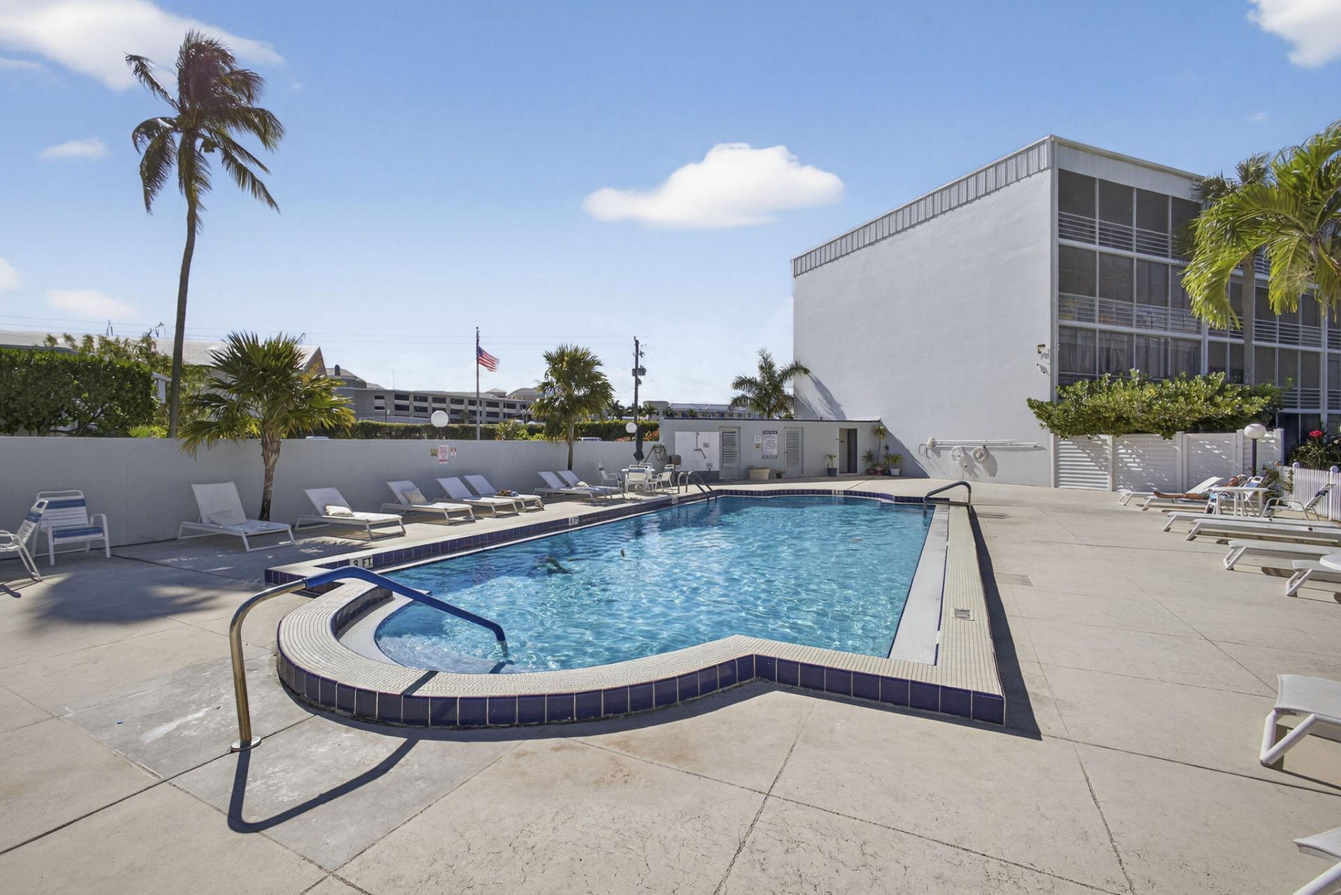 896 N Federal Highway, Unit 421, Lantana, FL 33462 Photo