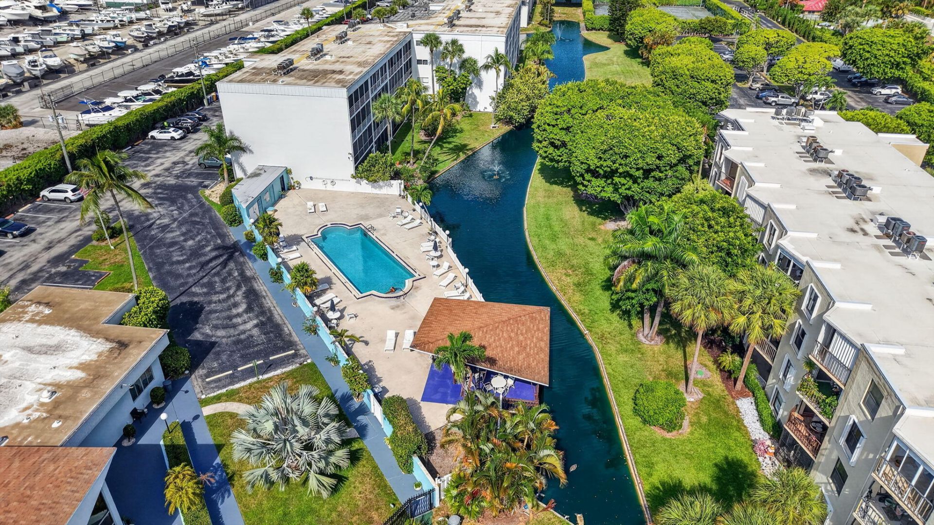 896 N Federal Highway, Unit 421, Lantana, FL 33462 Photo