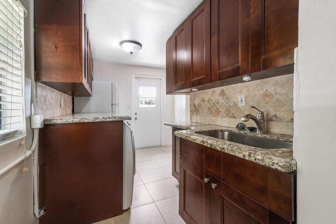 401 NE 24th Street, Boca Raton, FL 33431 Photo