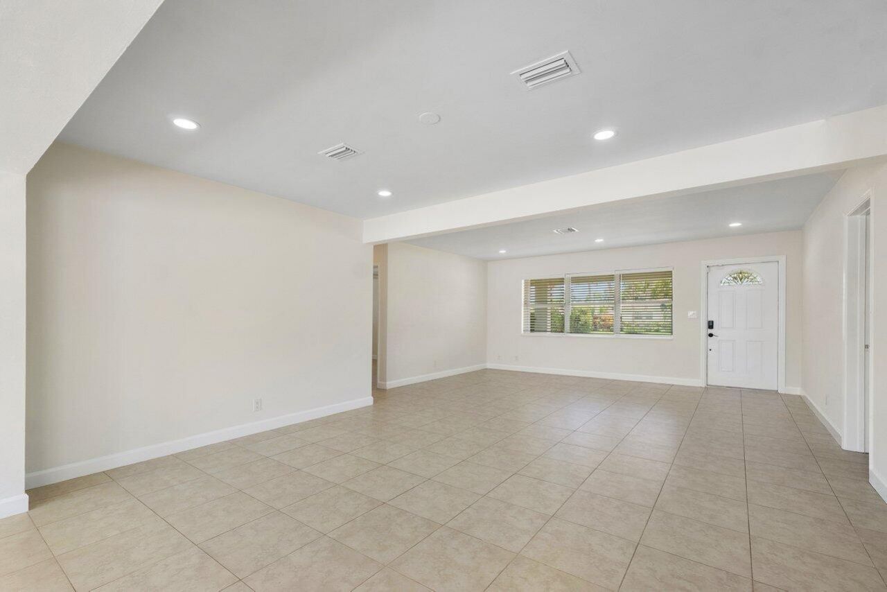 401 NE 24th Street, Boca Raton, FL 33431 Photo