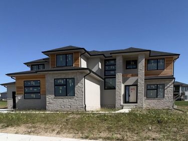 5405 N 197th Street, Elkhorn, NE 68022