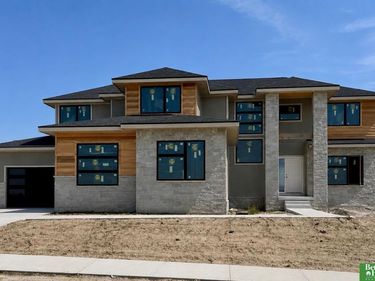 5405 N 197th Street, Elkhorn, NE 68022