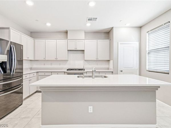 2834 Turnstone Ridge Street, Henderson, NV 89044