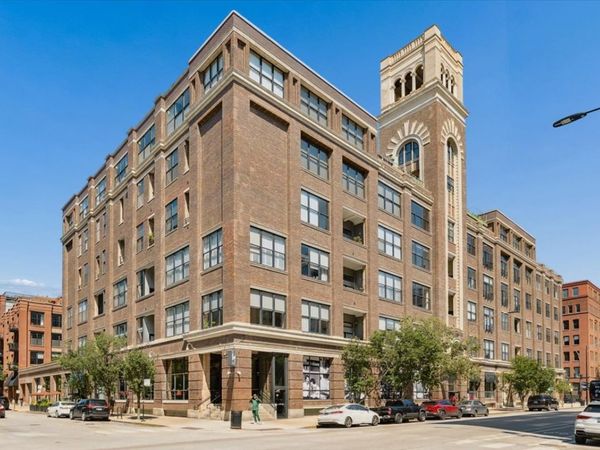 1000 W WASHINGTON Boulevard, Unit 216, Chicago, IL 60607