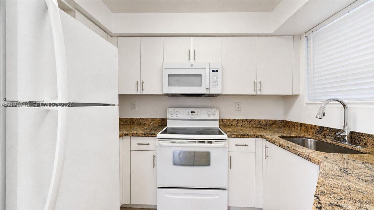 8215 SW 152nd Ave , Unit G-205, Miami, FL 33193 Photo
