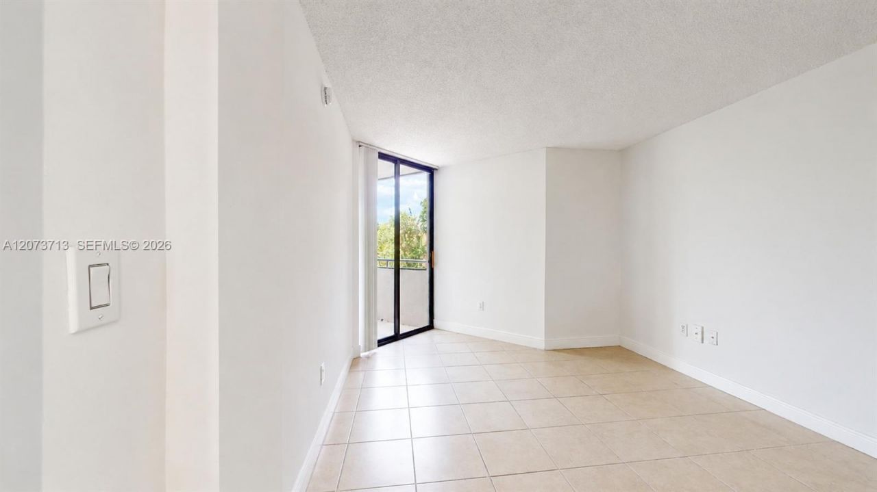 8215 SW 152nd Ave , Unit G-205, Miami, FL 33193 Photo