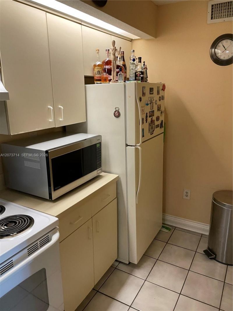 8500 SW 212th St , Unit 309, Cutler Bay, FL 33189 Photo