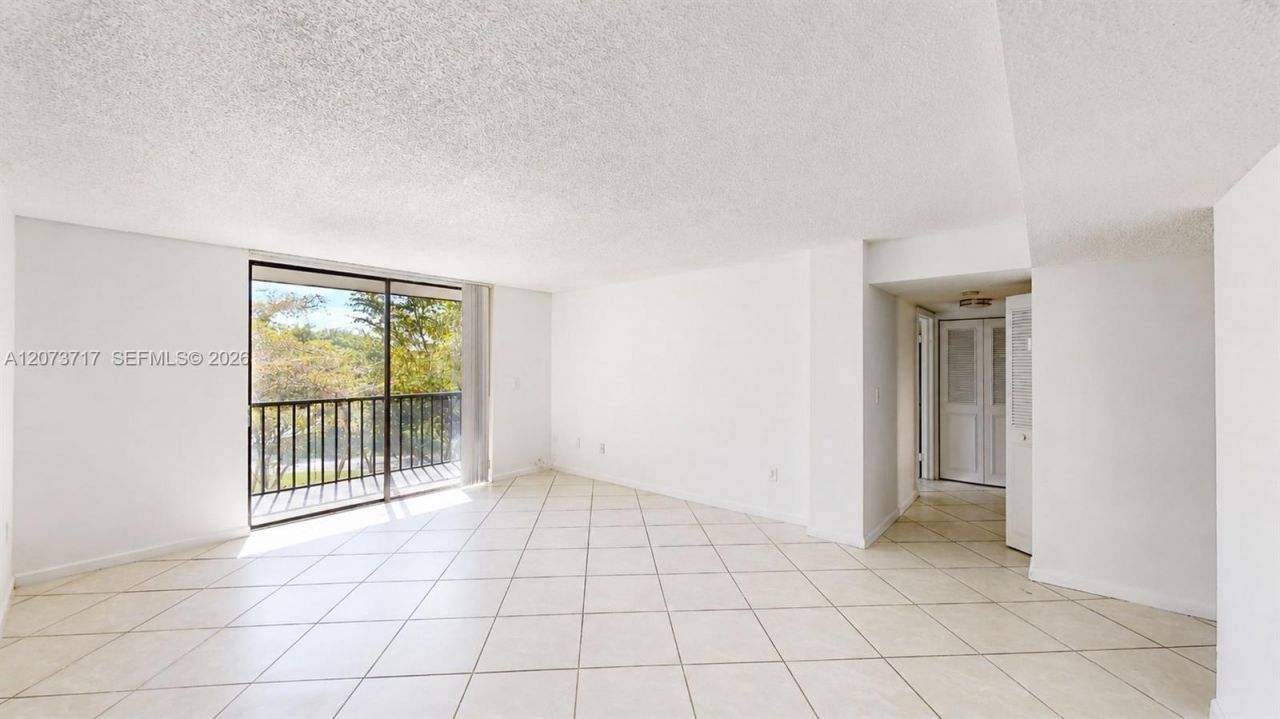 8420 SW 133rd Ave Rd , Unit 424, Miami, FL 33183 Photo