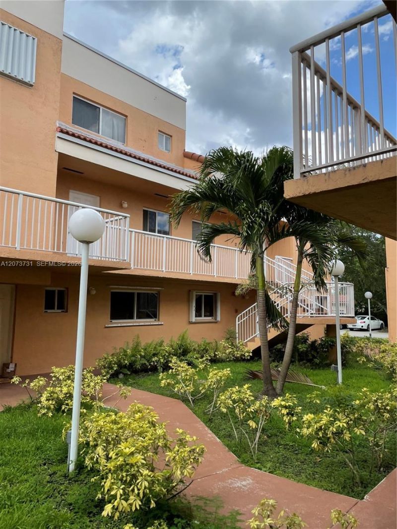 14911 SW 80th St , Unit 203, Miami, FL 33193 Photo