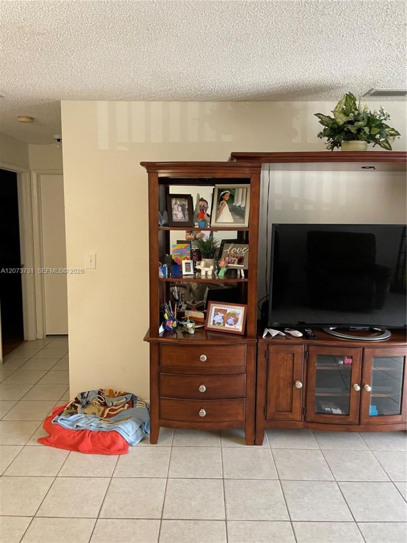 14911 SW 80th St , Unit 203, Miami, FL 33193 Photo
