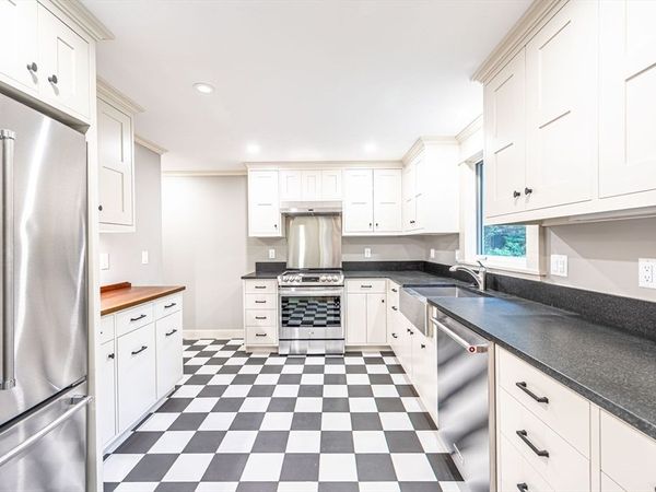 85 Woodland Rd, Boston, MA 02130