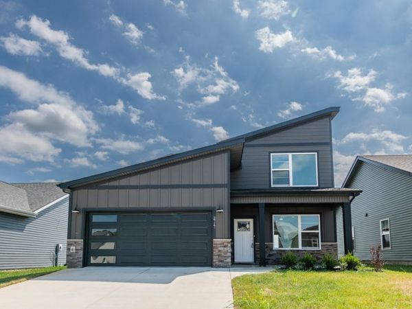 2717 Brewster Drive, Clarksville, TN 37042
