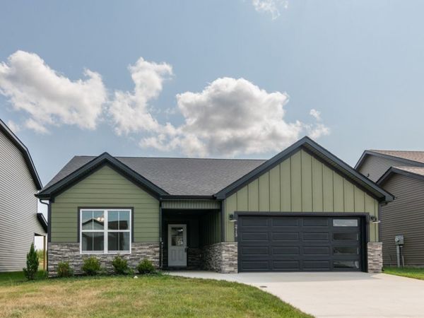 2713 Brewster Drive, Clarksville, TN 37042