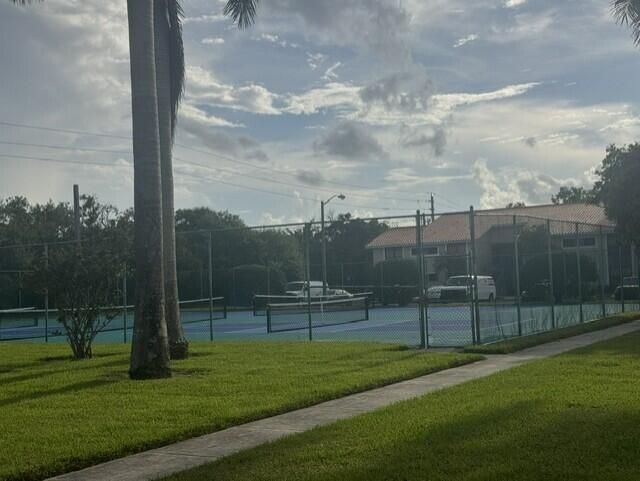 1495 Lake Crystal Drive, Unit G, West Palm Beach, FL 33411 Photo