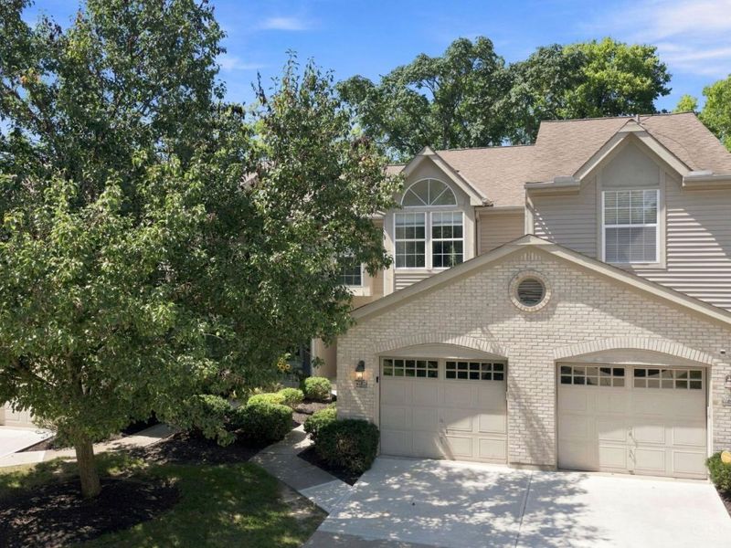 9737 Troon Court, Unit 1D, Blue Ash, OH 45241 Photo 2