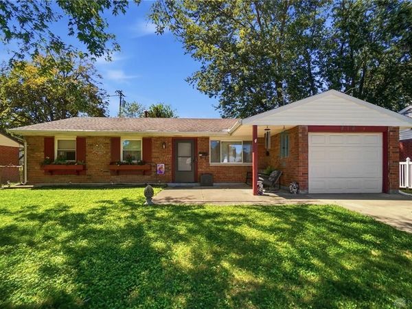 916 Falmouth Avenue, Piqua, OH 45356