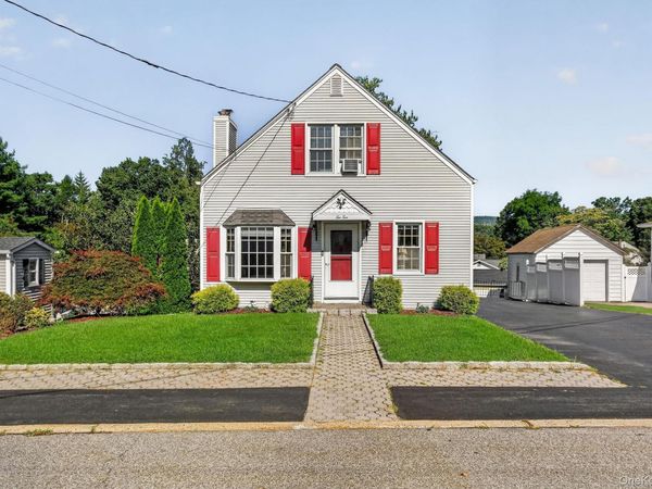 210 Tate Avenue , Buchanan, NY 10511