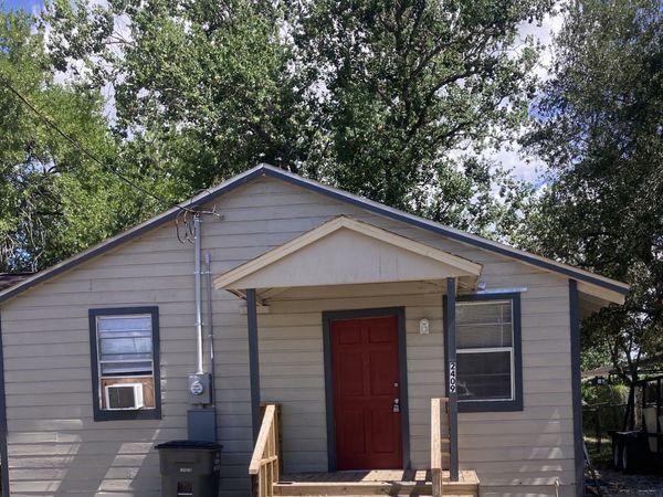 2409 BOOKER ST, Victoria, TX 77901
