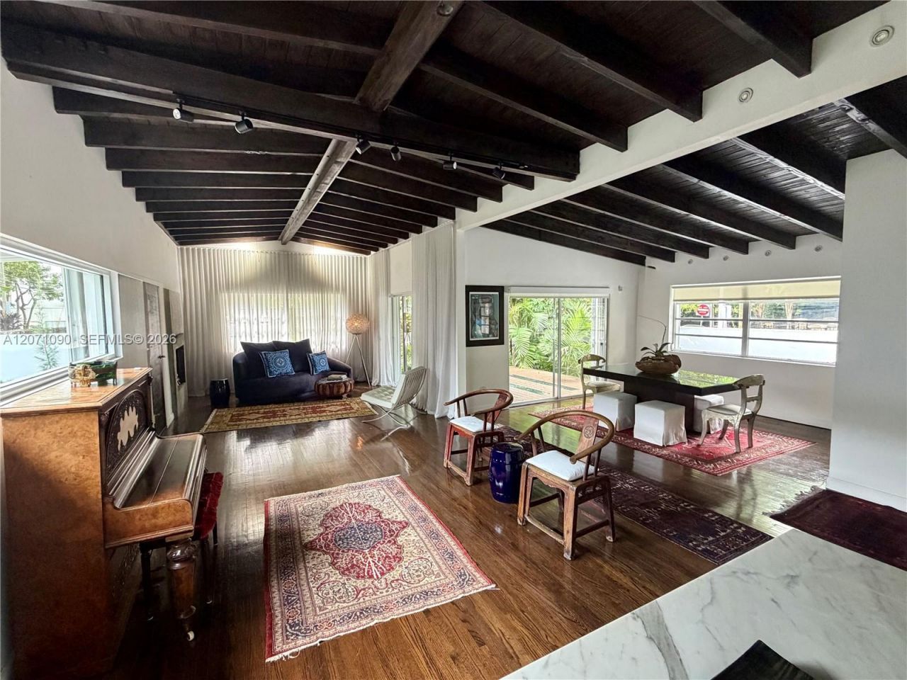 3596 Main Hwy, Miami, FL 33133 Photo