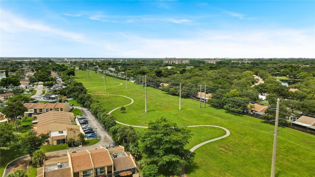 1501 NW 94th Ave, Unit 237, Pembroke Pines, FL 33024 Photo