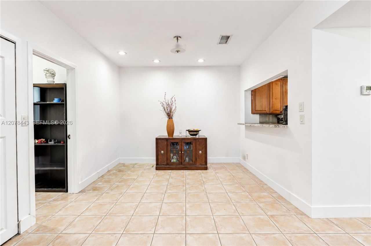 1501 NW 94th Ave, Unit 237, Pembroke Pines, FL 33024 Photo