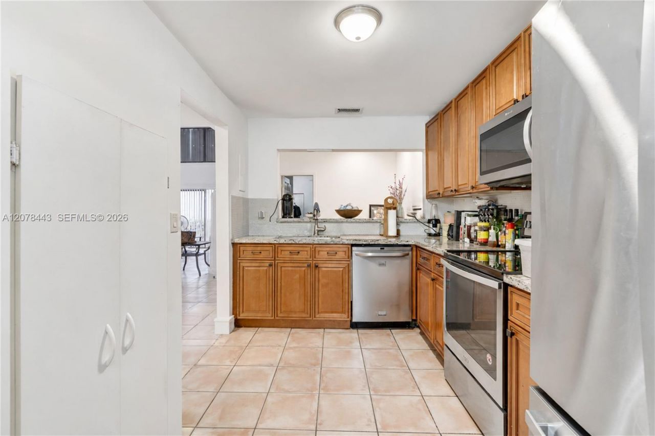 1501 NW 94th Ave, Unit 237, Pembroke Pines, FL 33024 Photo