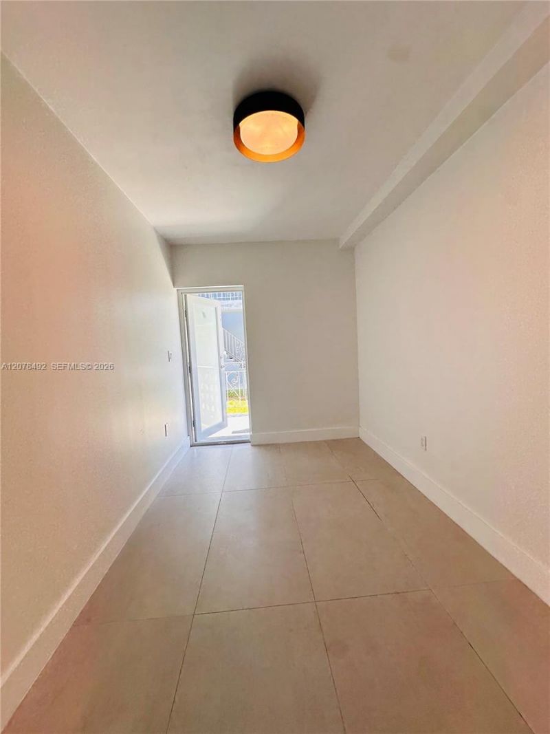2045 Calais Dr , Unit 6, Miami Beach, FL 33141 Photo