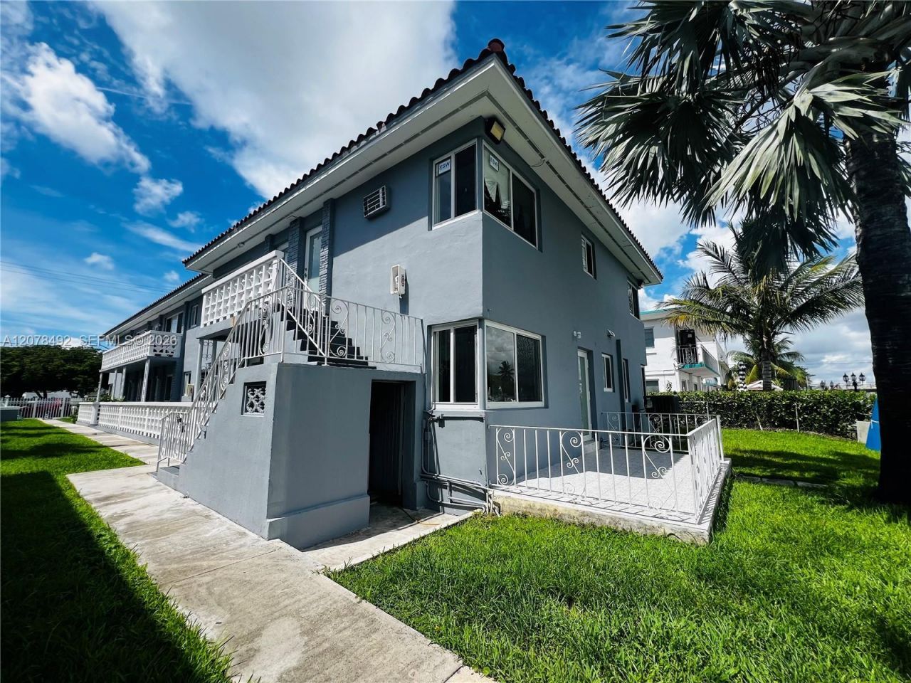 2045 Calais Dr , Unit 6, Miami Beach, FL 33141 Photo