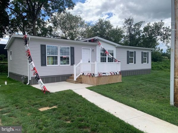 30 W WILLOW STREET , PALMYRA, PA 17078