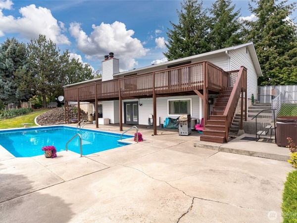 914 Roosevelt Boulevard , Ephrata, WA 98823