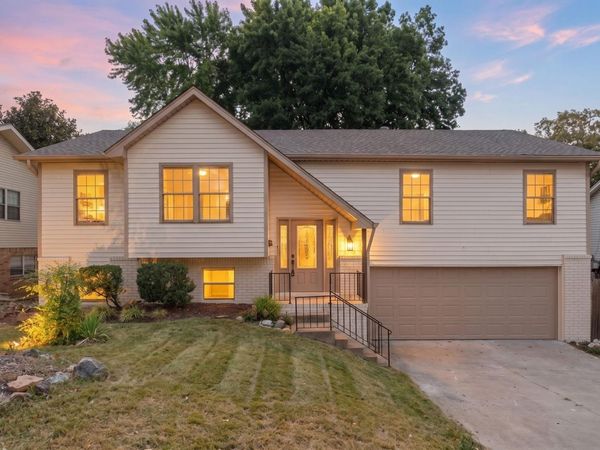 68 Warwick Road, Little Rock, AR 72205