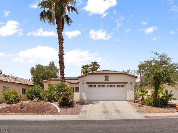 6243 Black Mane Way , North Las Vegas, NV 89081