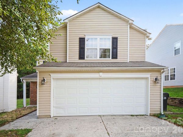 10220 Seedling Lane , Charlotte, NC 28214