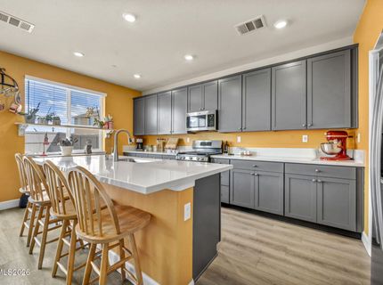6726 Lunar Orbit Drive, Sparks, NV 89436 Photo