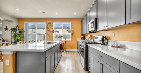 6726 Lunar Orbit Drive, Sparks, NV 89436 Photo