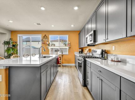 6726 Lunar Orbit Drive, Sparks, NV 89436 Photo