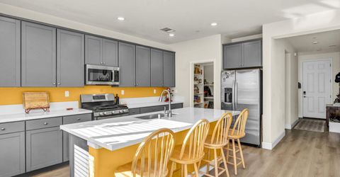 6726 Lunar Orbit Drive, Sparks, NV 89436 Photo