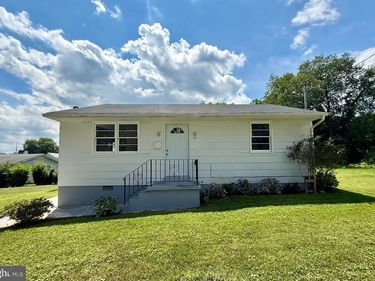 111 LIBERTY STREET, BERRYVILLE, VA 22611