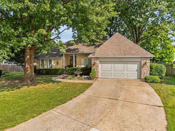 11733 Woodward Street, Overland Park, KS 66210