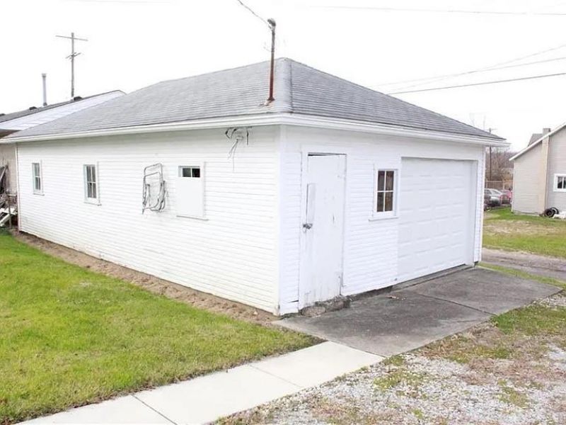2238 Columbus Road, Springfield, OH 45503 Photo 11
