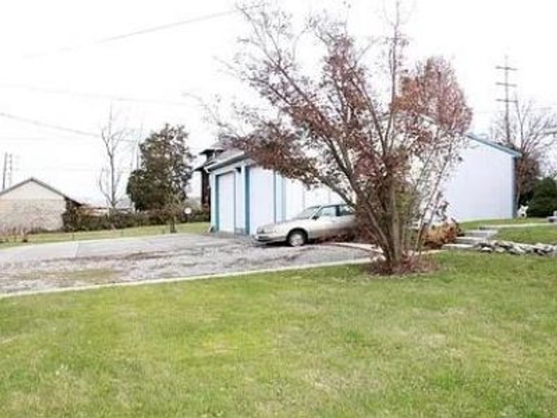 2238 Columbus Road, Springfield, OH 45503 Photo 12