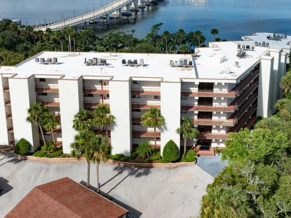 944 S Peninsula Drive, Unit 406, Daytona Beach, FL 32118