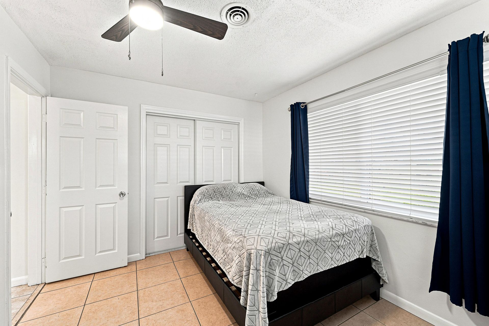 2908 NW 48th Street, Tamarac, FL 33309 Photo