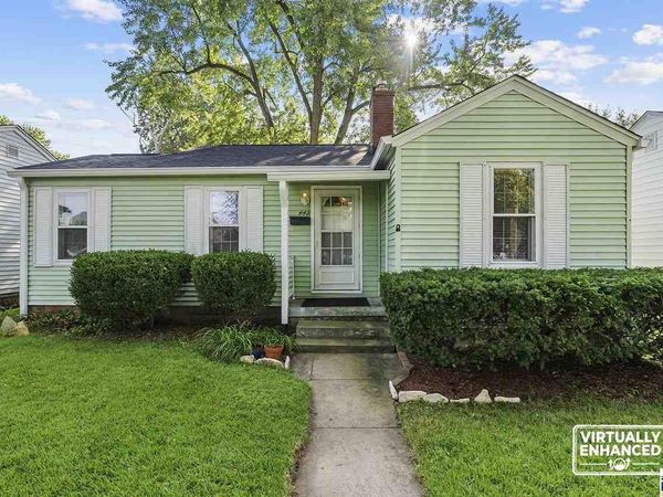 448 S 24th Street, Terre Haute, IN 47803