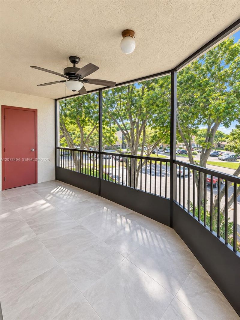 3396 Foxcroft Rd, Unit 316, Miramar, FL 33025 Photo