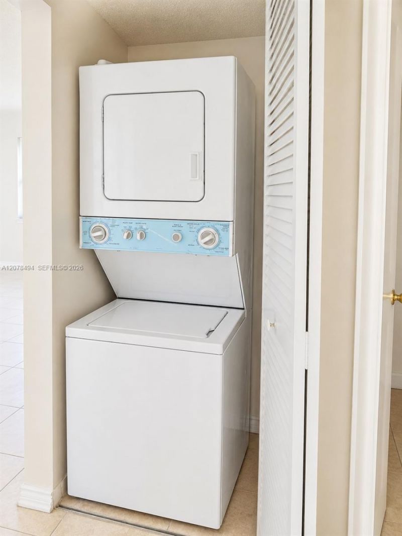 3396 Foxcroft Rd , Unit 316, Miramar, FL 33025 Photo