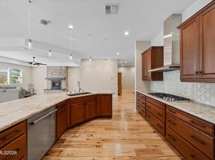 9827 Dyevera Lane, Reno, NV 89521 Photo